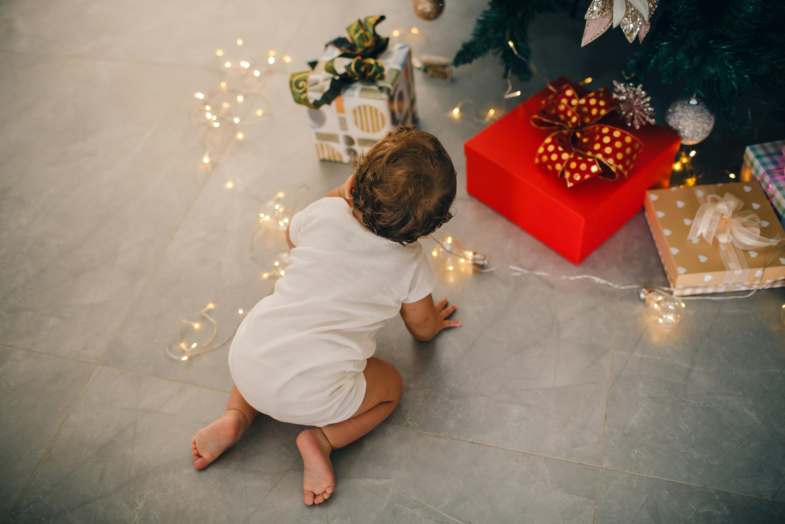 How to Create Meaningful Family Traditions Starting with Baby’s First Christmas